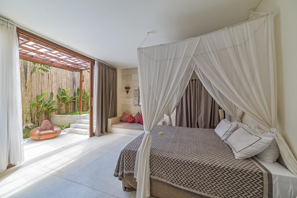 Lautan Kupu - Kupu Villas Kuta  Exterior photo